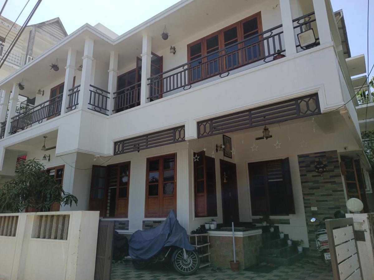 Prakriti Homestay Fortkochi Air Conditioned Rooms מראה חיצוני תמונה