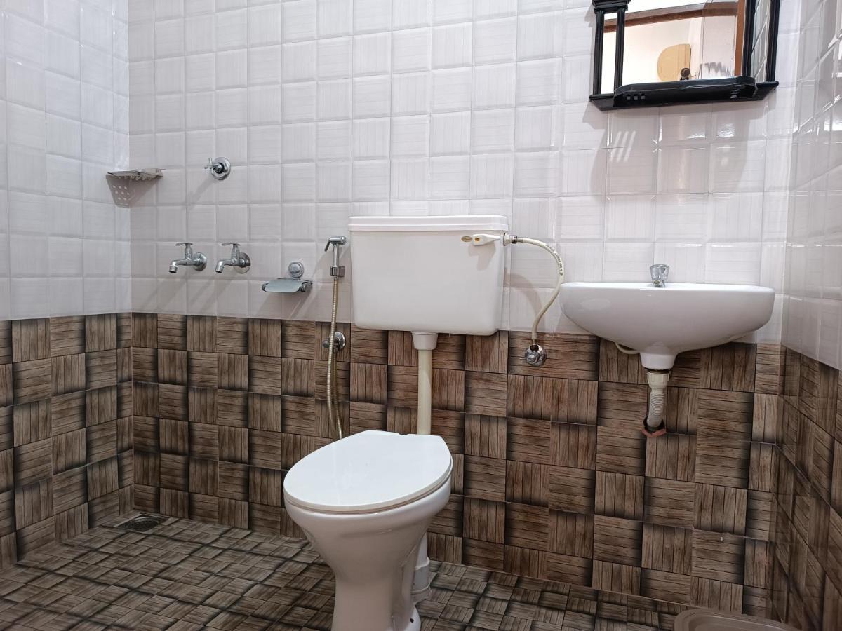 Prakriti Homestay Fortkochi Air Conditioned Rooms מראה חיצוני תמונה