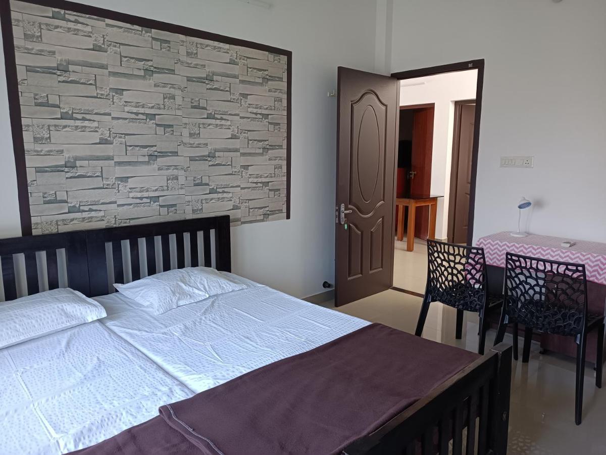 Prakriti Homestay Fortkochi Air Conditioned Rooms מראה חיצוני תמונה